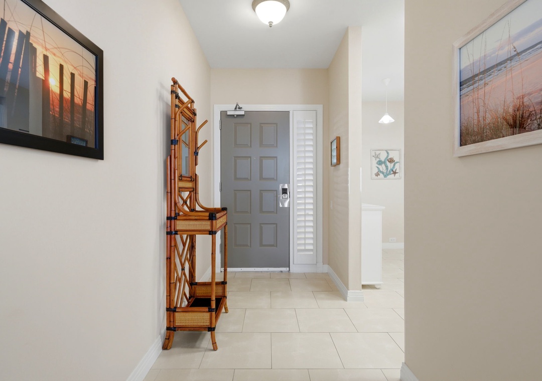 Beach Colony Tower PH1B - Foyer