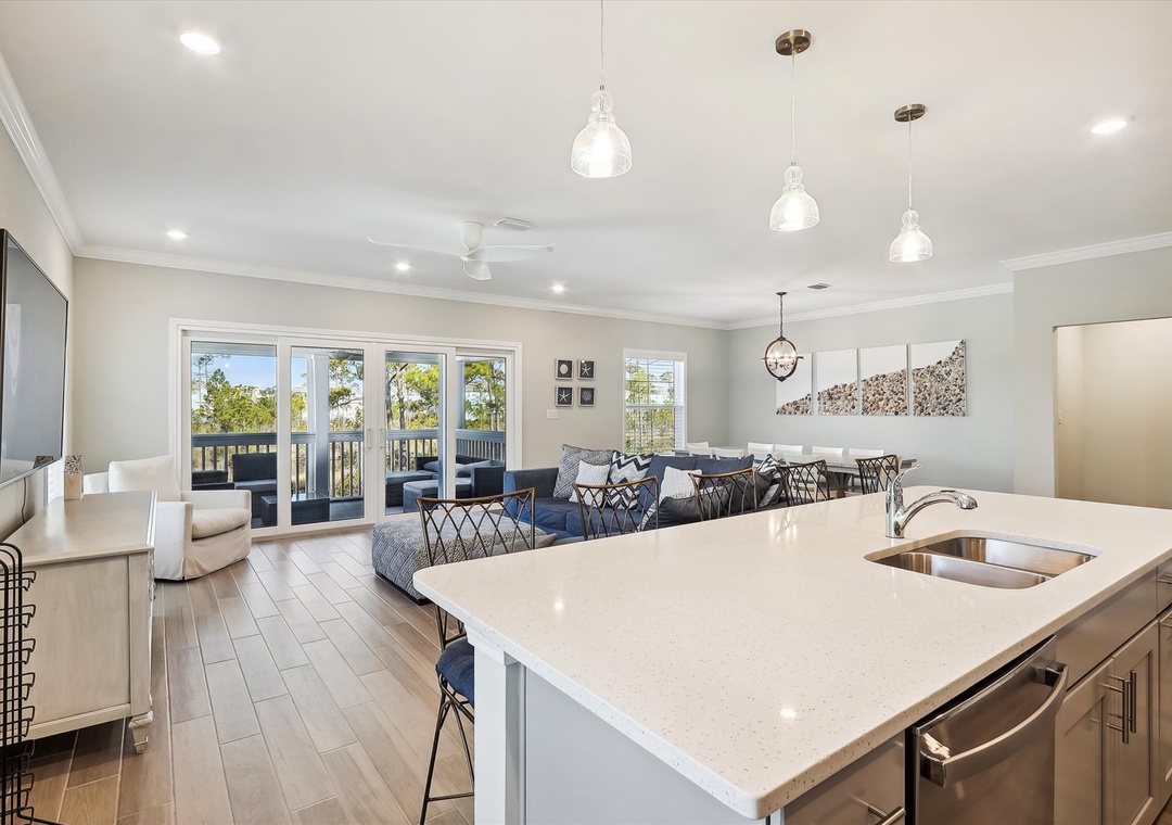 Lost Key Barefoot Bungalow Kitchen Bar and Sink