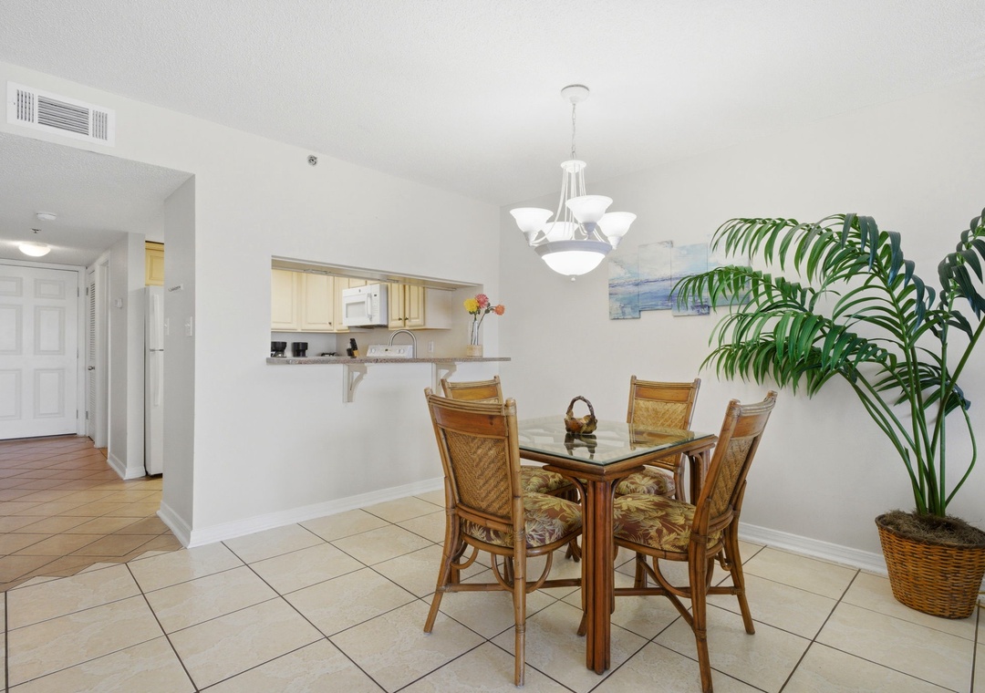 Ocean Breeze East 702- Dining Room