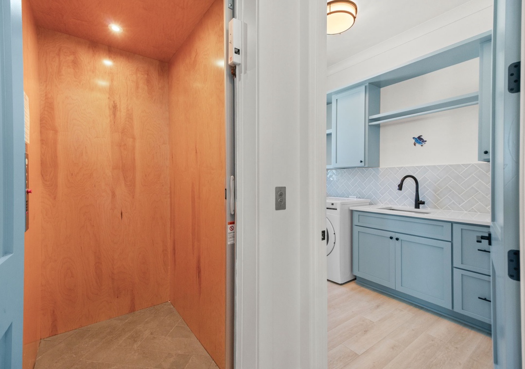 Vivianna #11- Third Floor - Elevator & Laundry Room