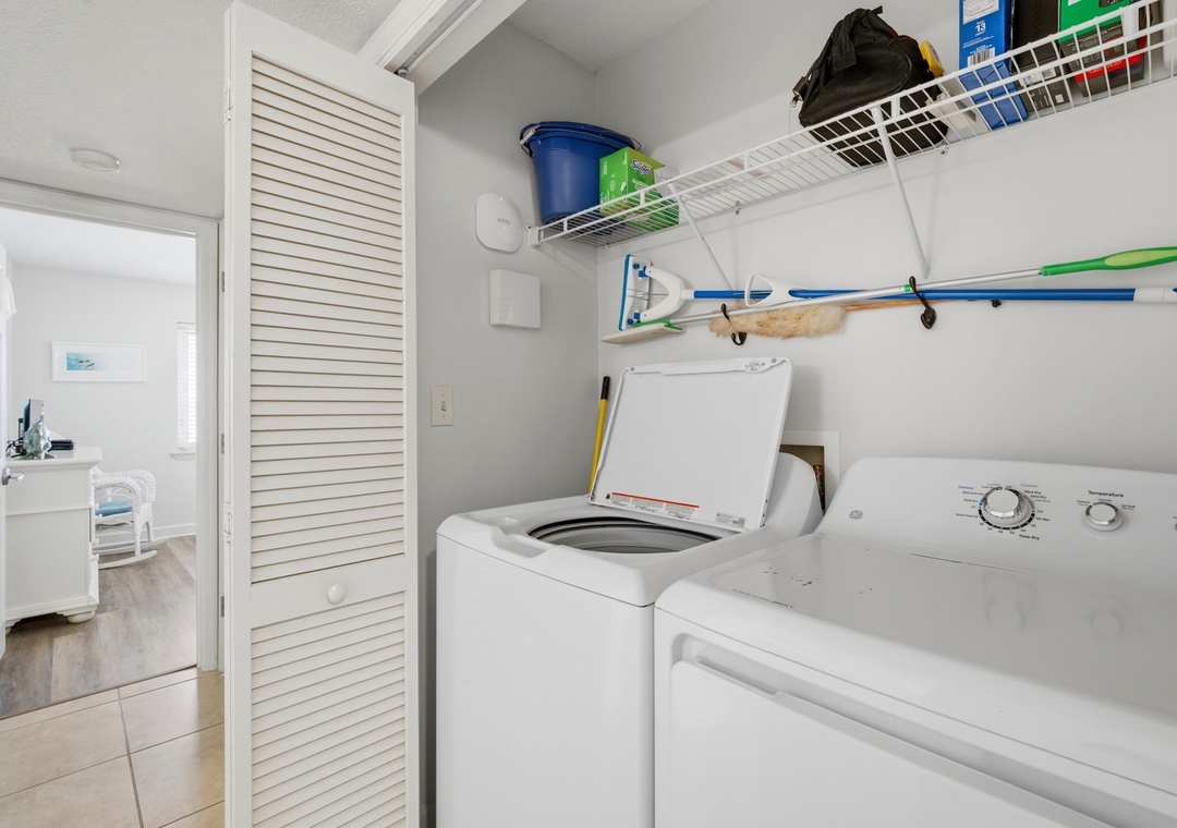 Sandy Key 537- Laundry