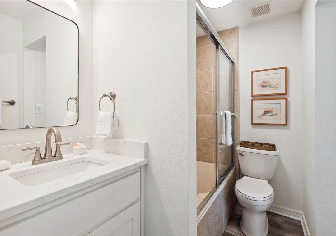 main level-bath-126987_101