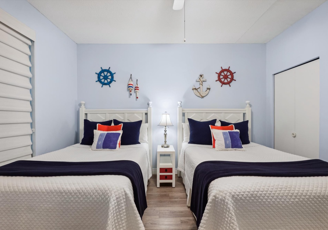 beachcolonytower9cmainbedroom318a5190