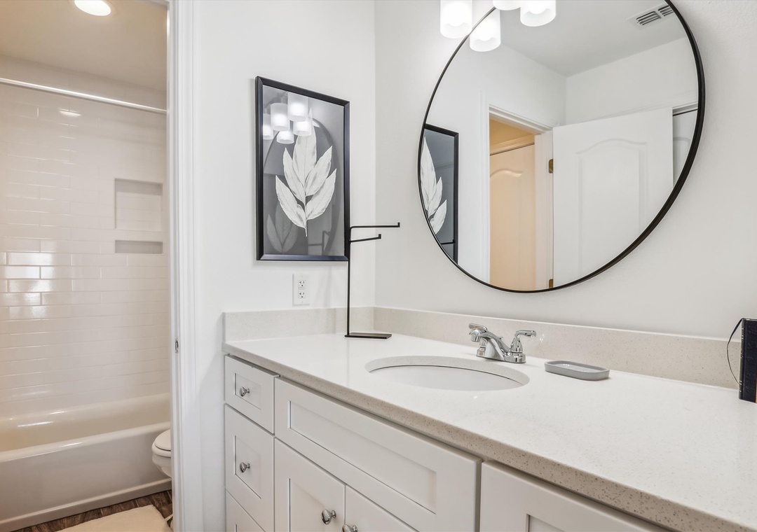 main level-bath-125751_159