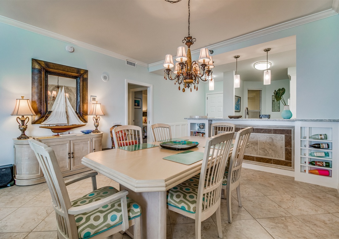 Beach Colony West 9B Dining Room and Kitchen