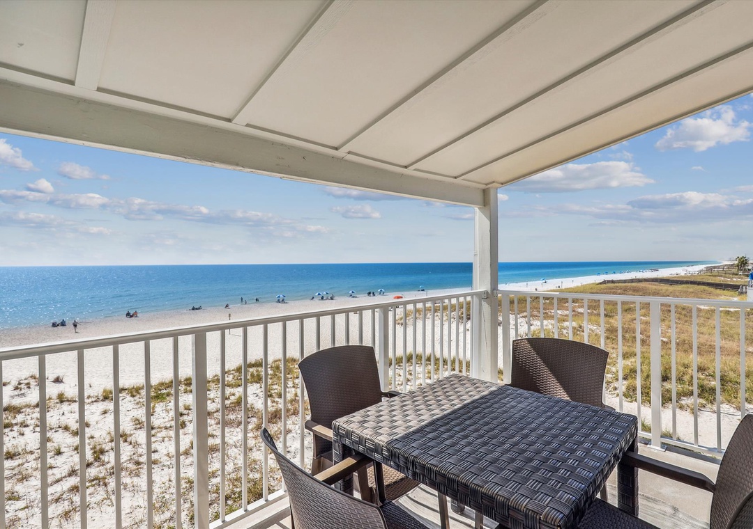 main level-deck-125751_106