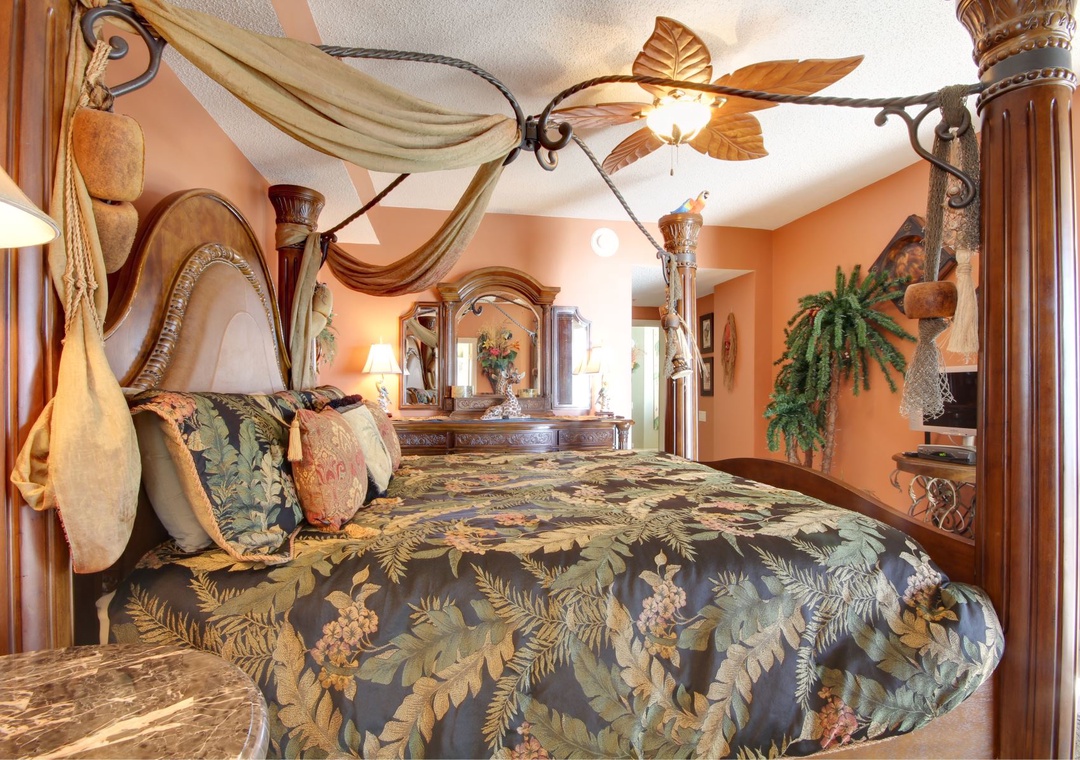 Beach Colony West 13A Master Bedroom King