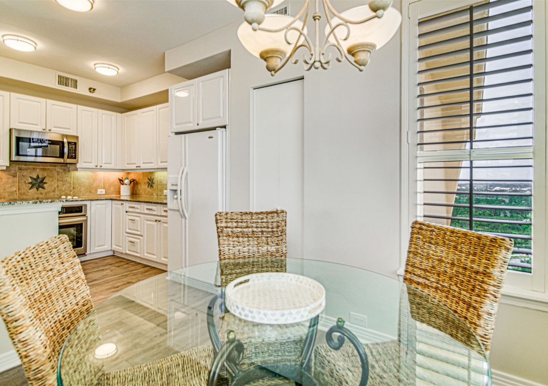 Beach Colony Tower 15A Dining Table