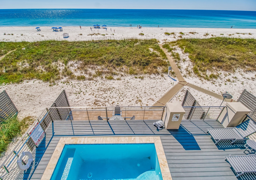 Vivianna #11- Third Floor - Balcony