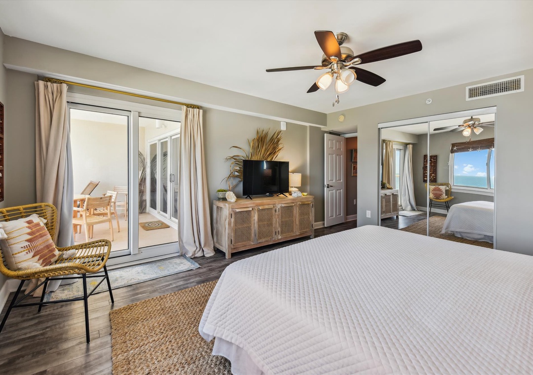 Sandy Key 831 Guest Bedroom #1 with Balcony