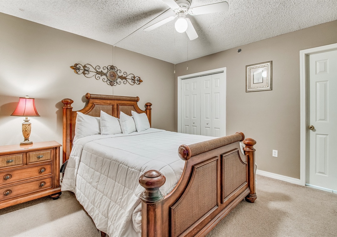 Ocean Breeze West 804 Guest Bedroom #2 Queen Bed