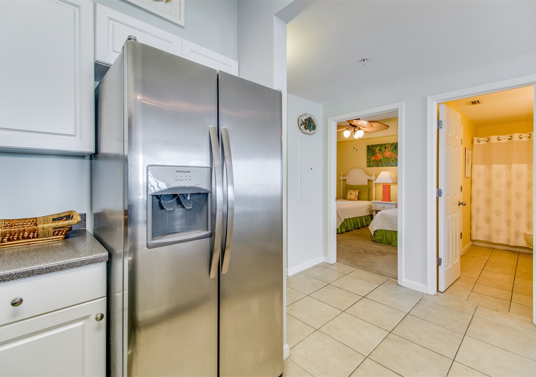 Windemere 906 Kitchen Refrigerator