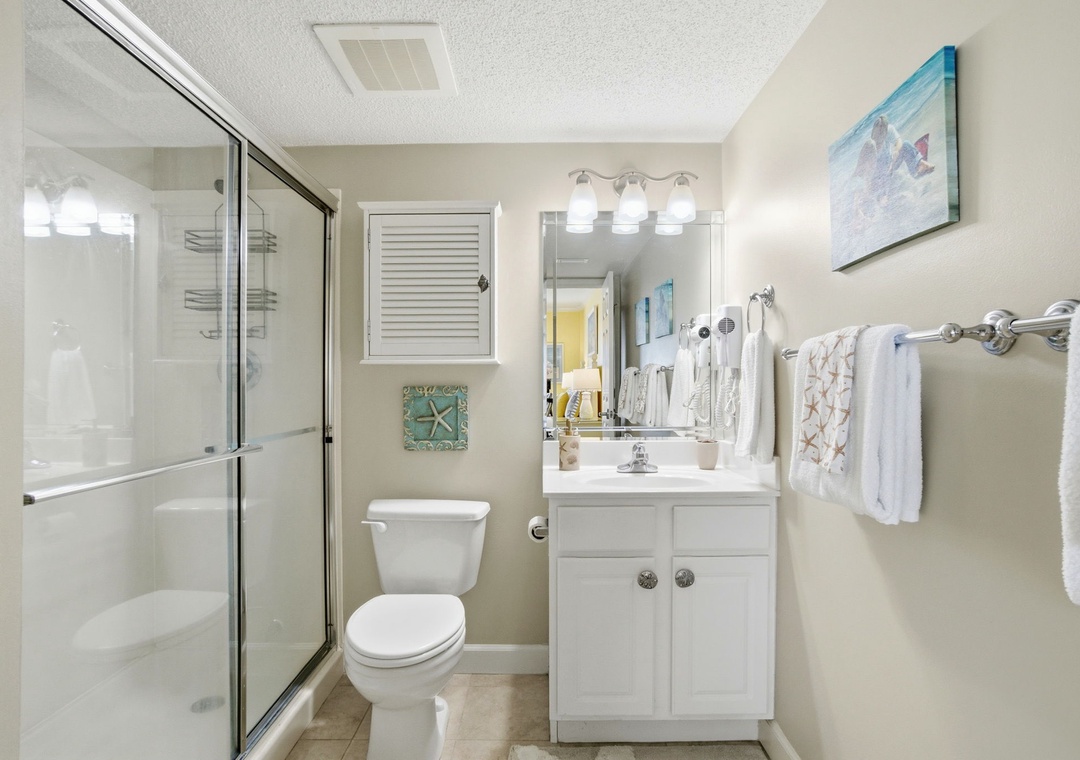 Sandy Key 821- Bathroom 1