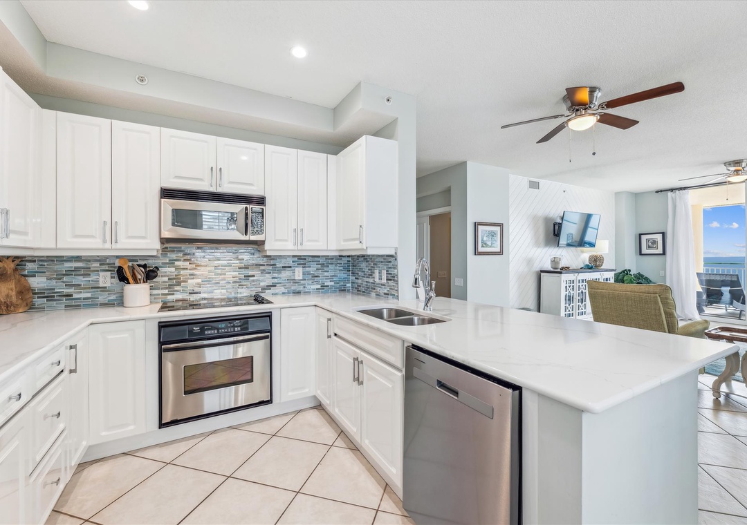 interiors-kitchen-120554061