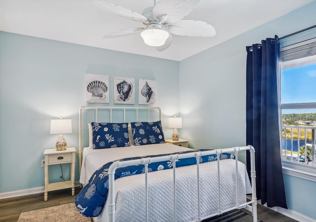 Grand Caribbean 410E Guest Bedroom #1 Queen