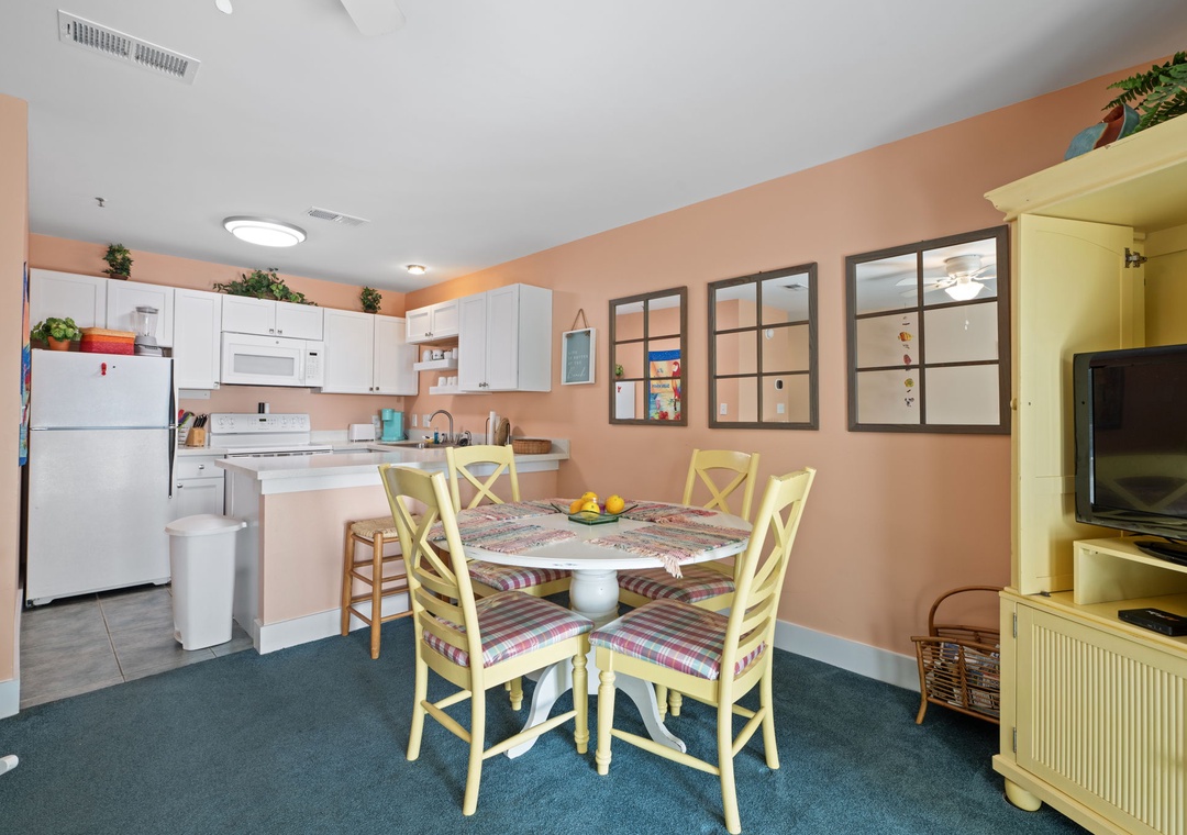 Grand Caribbean 302W Dining Room and Kitchen