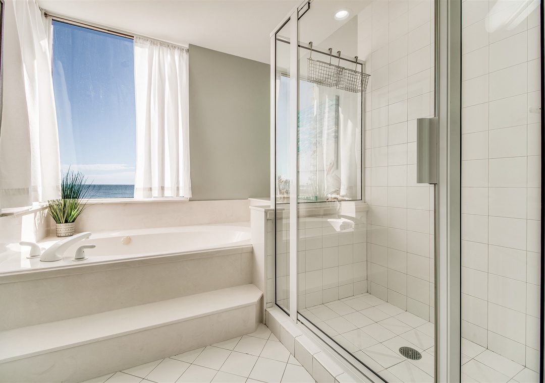 Beach Colony Tower 2A Master Bathroom