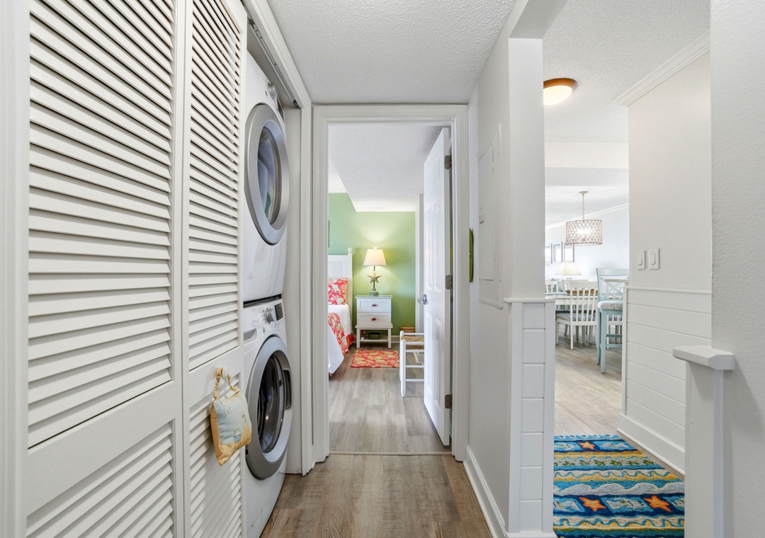 Sandy Key 821- Laundry