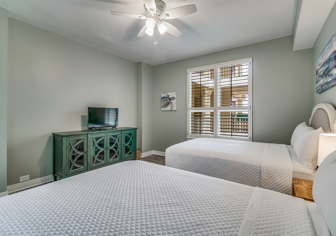 Beach Colony West PH1C Guest Bedroom #1 with Attached Bathroom