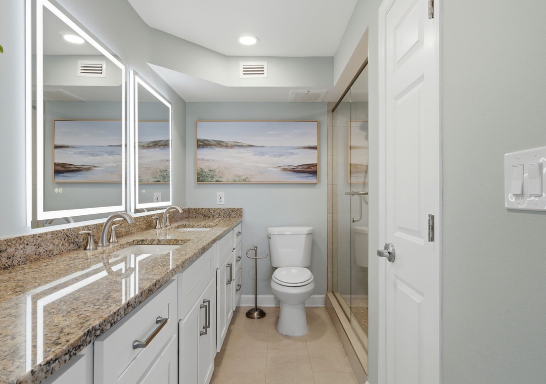 Sandy Key 818- Bathroom 1 with Double Vanity & Shower