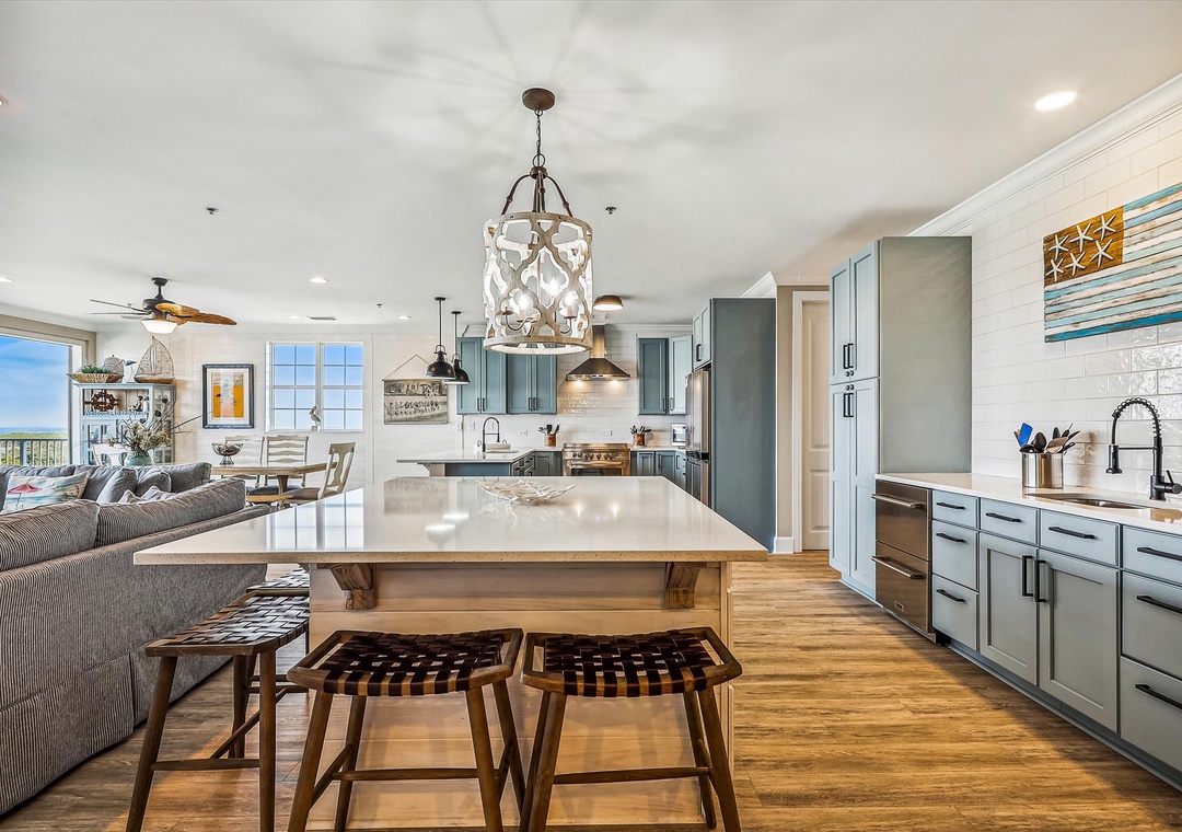 Sailmaker 1001 Dining Area and Kitchen