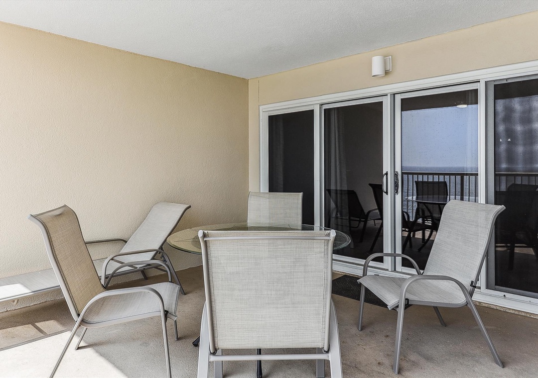 Sandy Key 621 Balcony Chairs and Table