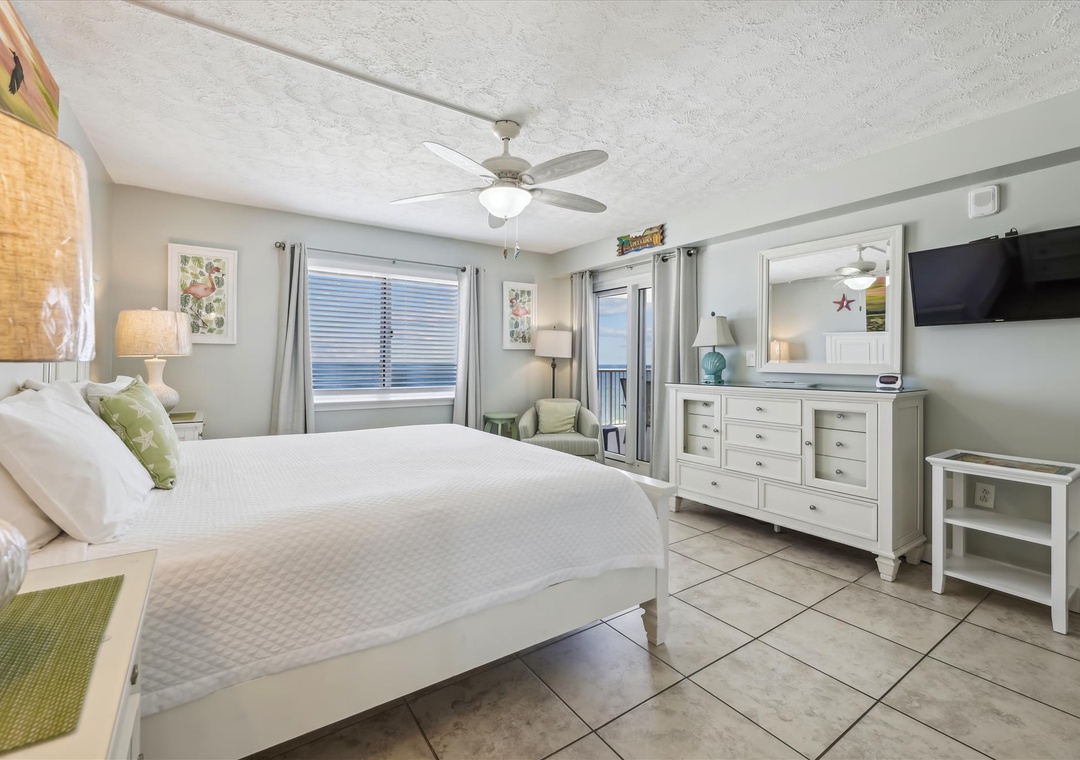 Sandy Key 415 Guest Bedroom #1 with Balcony