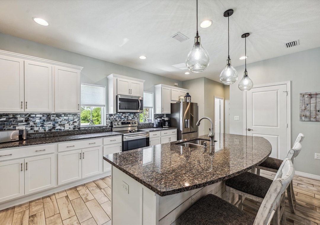 Key Breezes main level-kitchen 18a3833