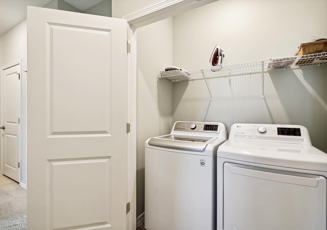 Lost Key Barefoot Bungalow Laundry in Unit