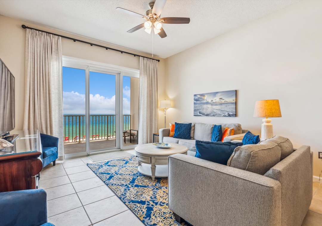 interiors-living area-img_0631