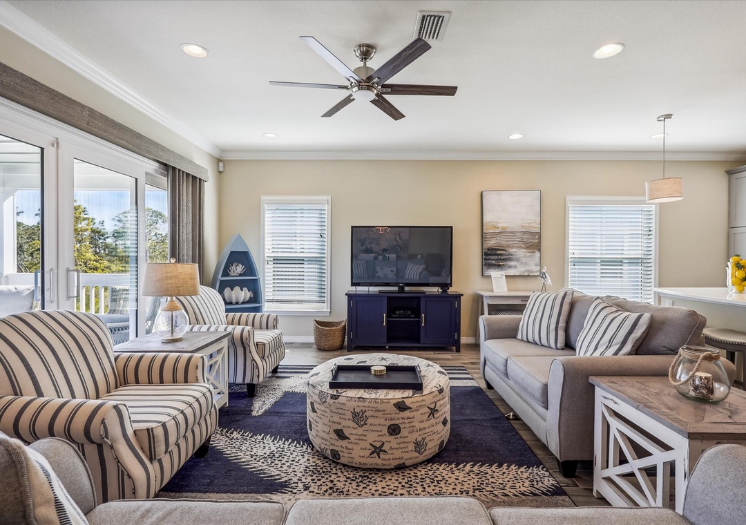 Lost Key Beach Therapy Living and TV