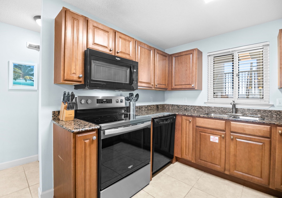 Sandy Key 638 - Kitchen