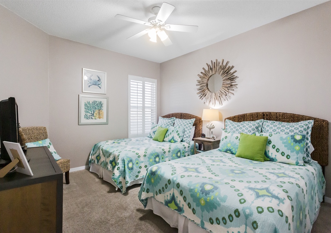 Spanish Key 207 Guest Bedroom #2 with Attached Bathroom