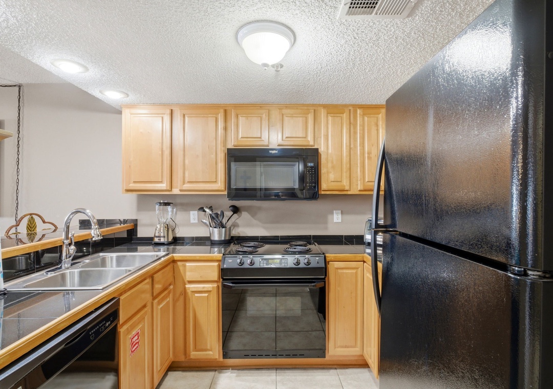 Ocean Breeze West 804- Kitchen