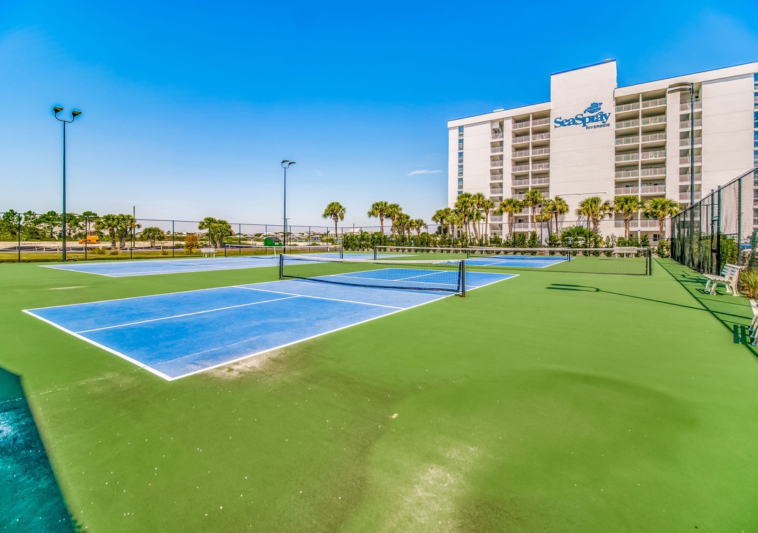 SeaSpray Amenities 28