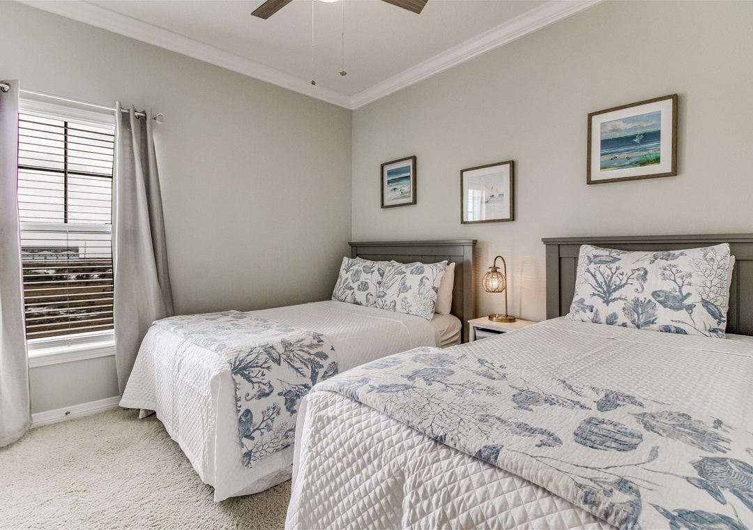 Lost Key The Happy Place Guest Bedroom #3 Double and Twin Beds