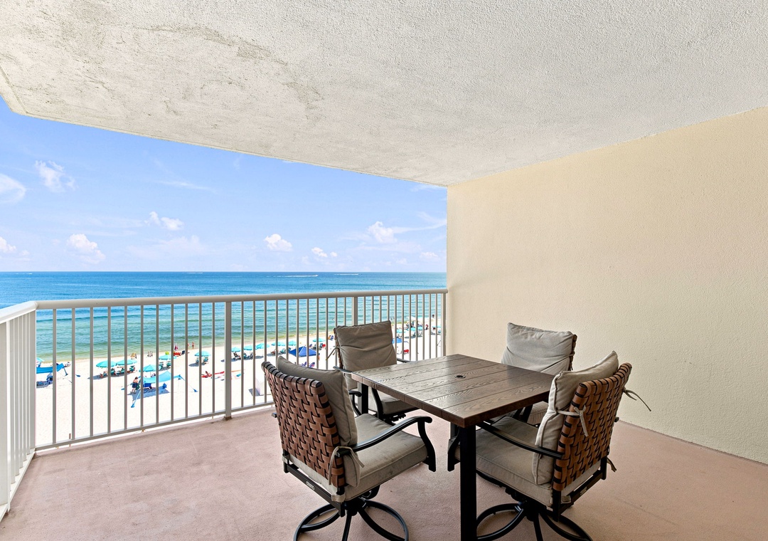 Sandy Key 411- Dine al fresco on your private balcony with stunning Gulf views as gentle waves lap the shore below, perfect for savoring morning coffee or sunset cocktails.