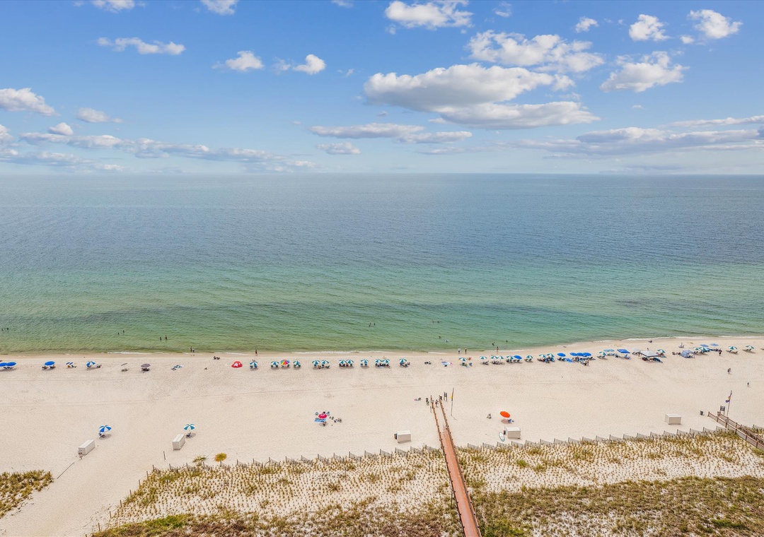 interiors-view-120554208