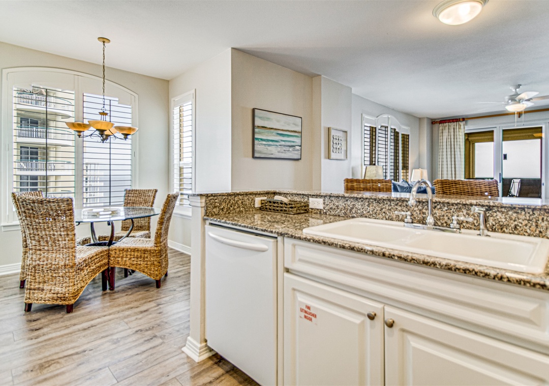 Beach Colony Tower 15A Kitchen And Dining Area