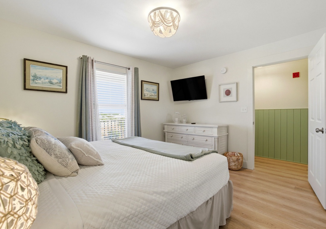 Grand Caribbean 411W- Bedroom 1, View to TV & Hallway