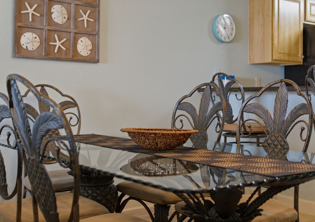 Sandy Key 817- Dining Room