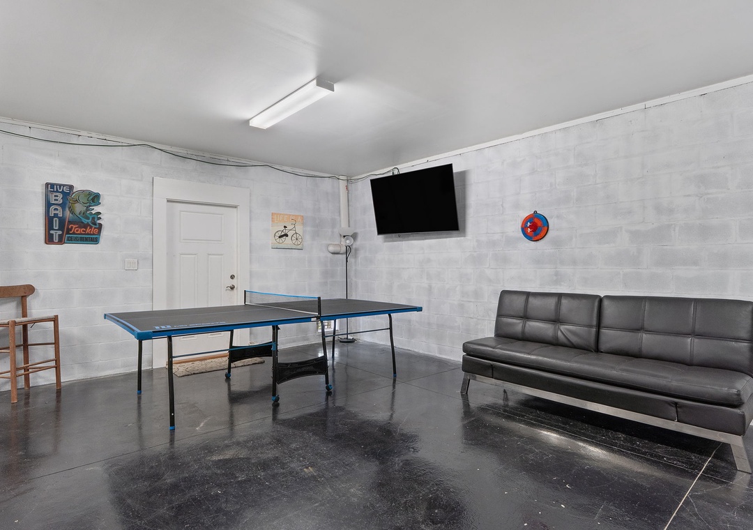 Saltwater & Sunsets- Challenge friends to a game in your private recreation room, complete with table tennis and a comfy lounge area for breaks.