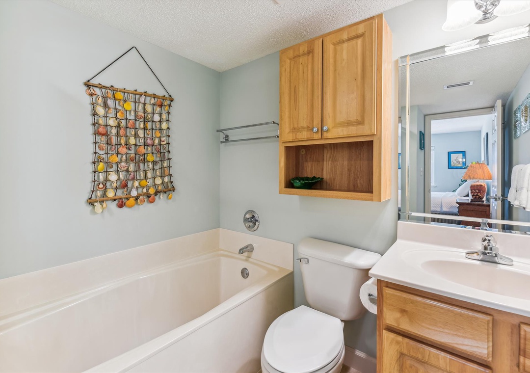 Sandy Key 817 Guest Bathroom #1
