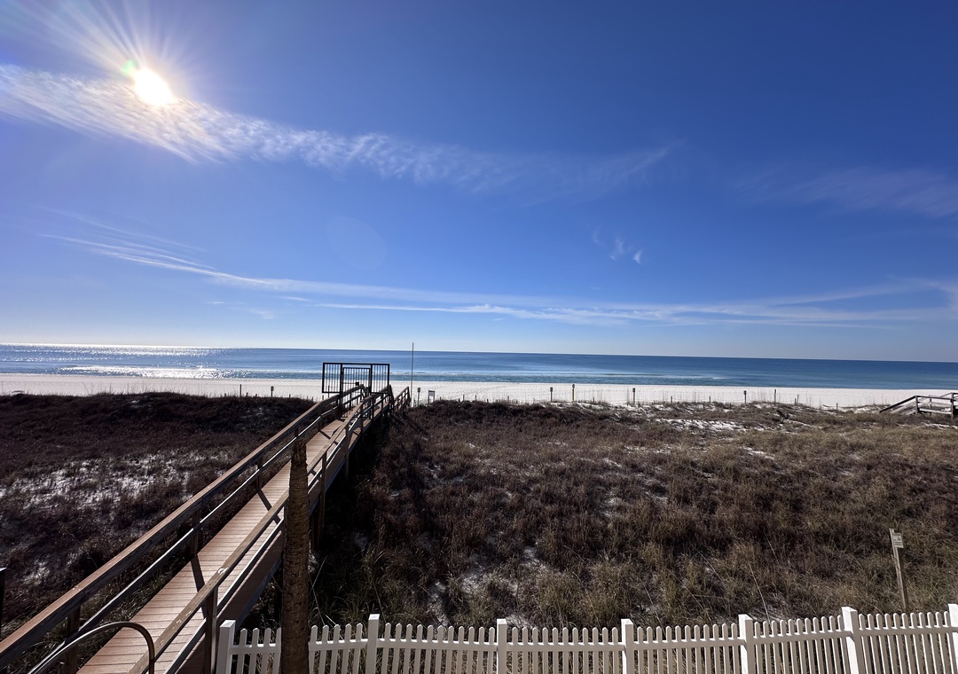 Ocean Breeze West 201 - Beach Access