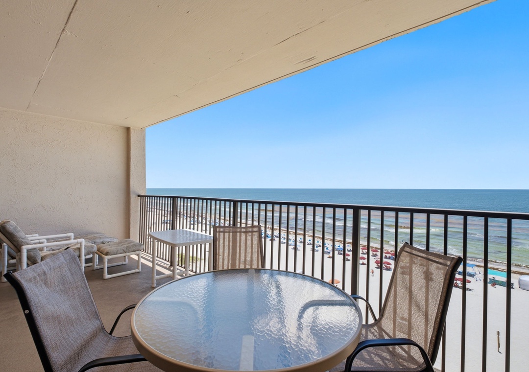 Ocean Breeze E702- Step out onto your private balcony and take in sweeping ocean and beach views. Start your morning with coffee at the glass-top table or unwind on the lounge chairs while listening to the waves below.