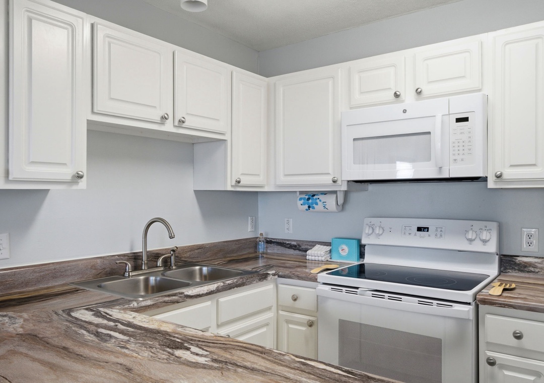 Grand Caribbean 416W- Kitchen