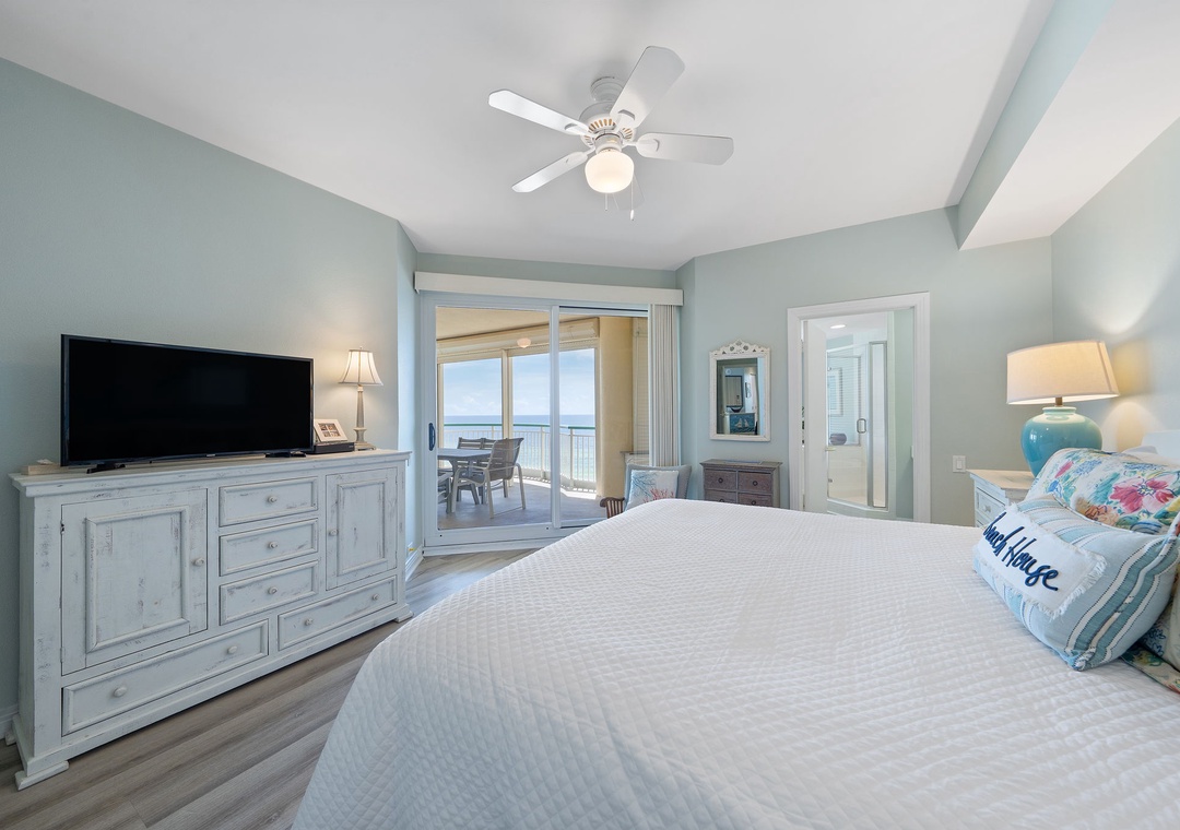 BCW6A- Wake up to ocean views from your private balcony. Soft coastal colors and comfortable furnishings create your perfect beach retreat.