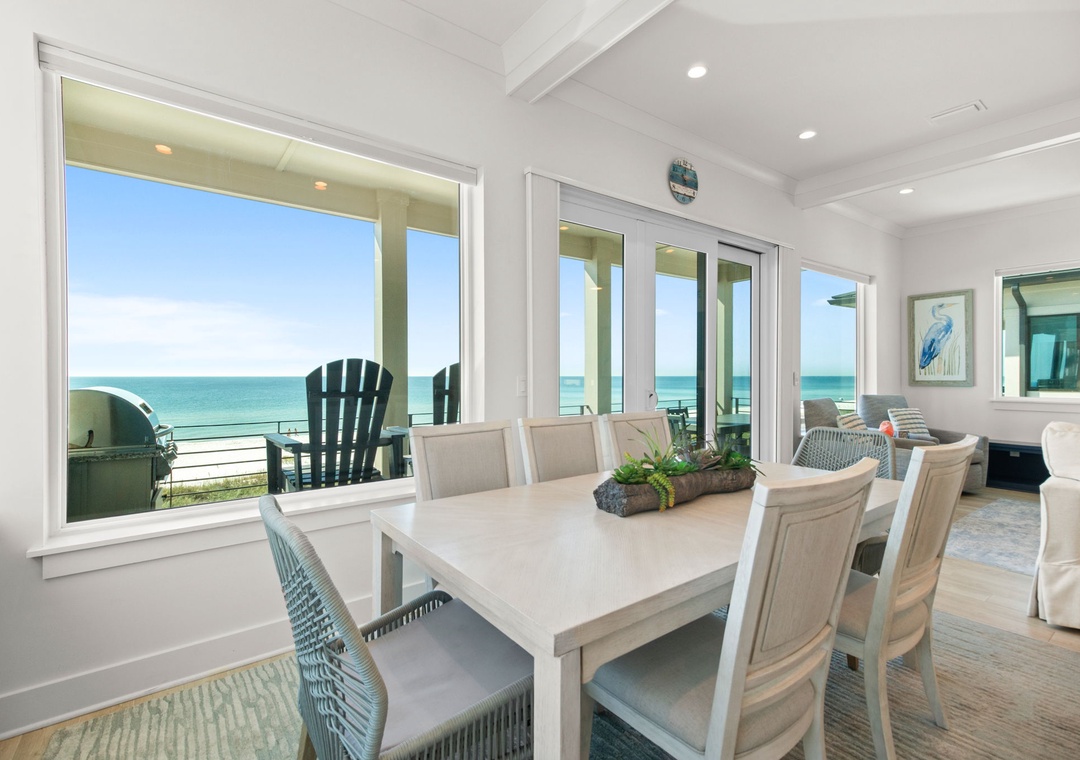 Vivianna #11- Third Floor - Dining Area