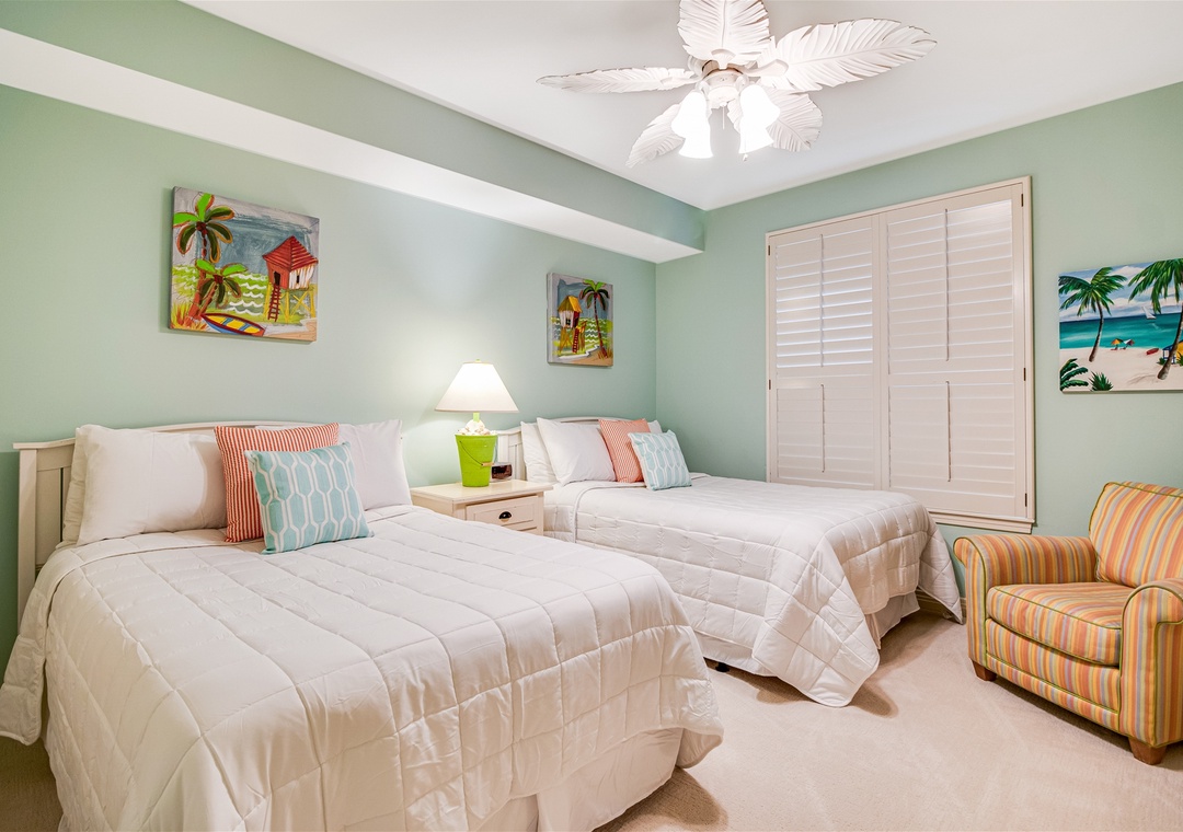 Beach Colony West PH2B Guest Bathroom #1 Double Beds