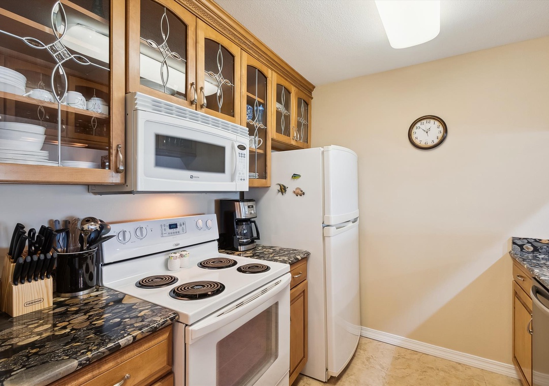 main level-kitchen-125748_056